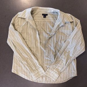 Women’s button down